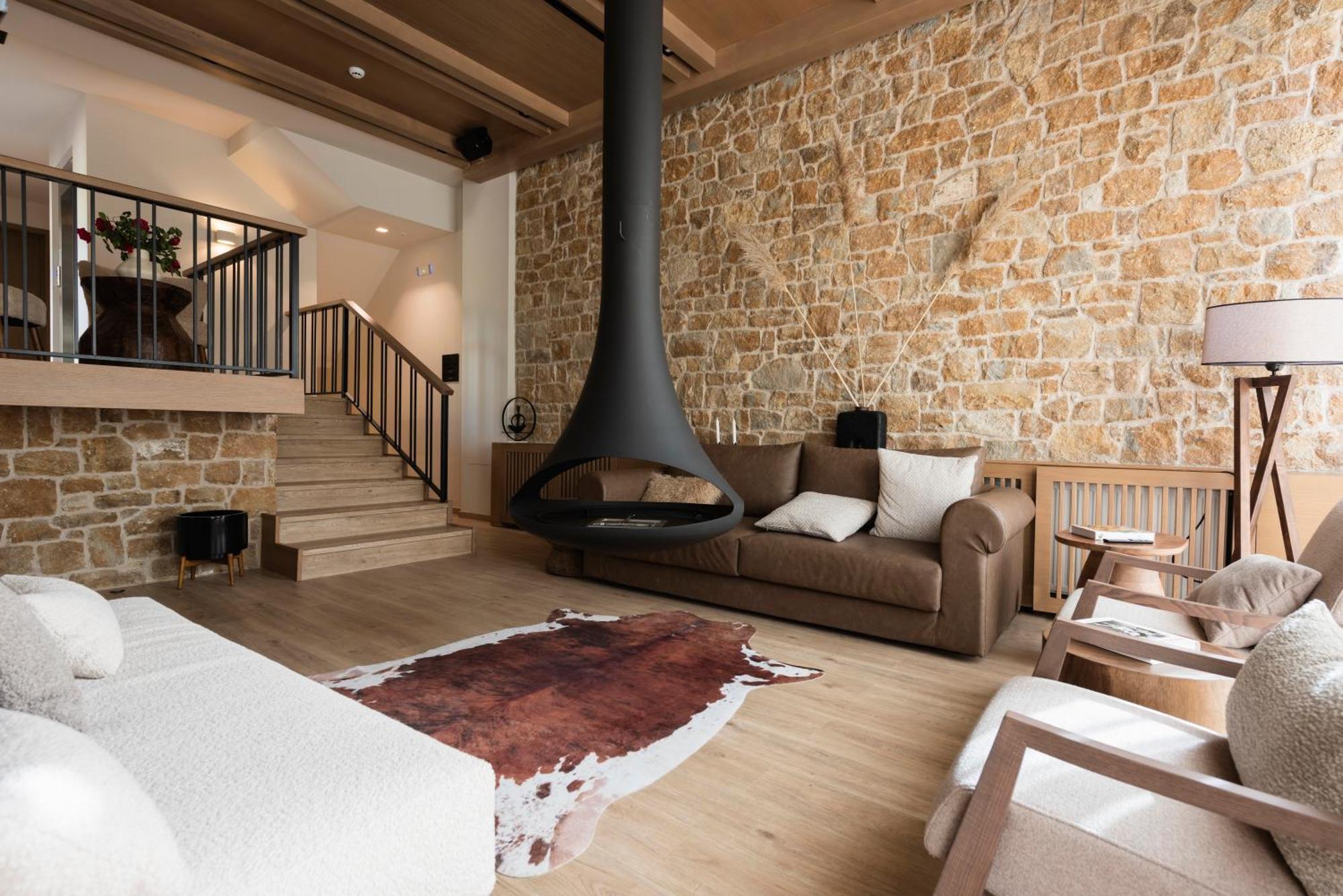 Revi Mountain Resort Boutique Hotel Kalavryta Exterior photo