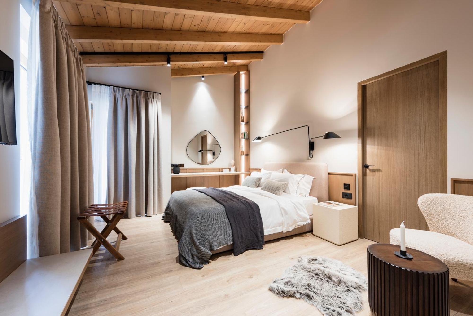 Revi Mountain Resort Boutique Hotel Kalavryta Room photo