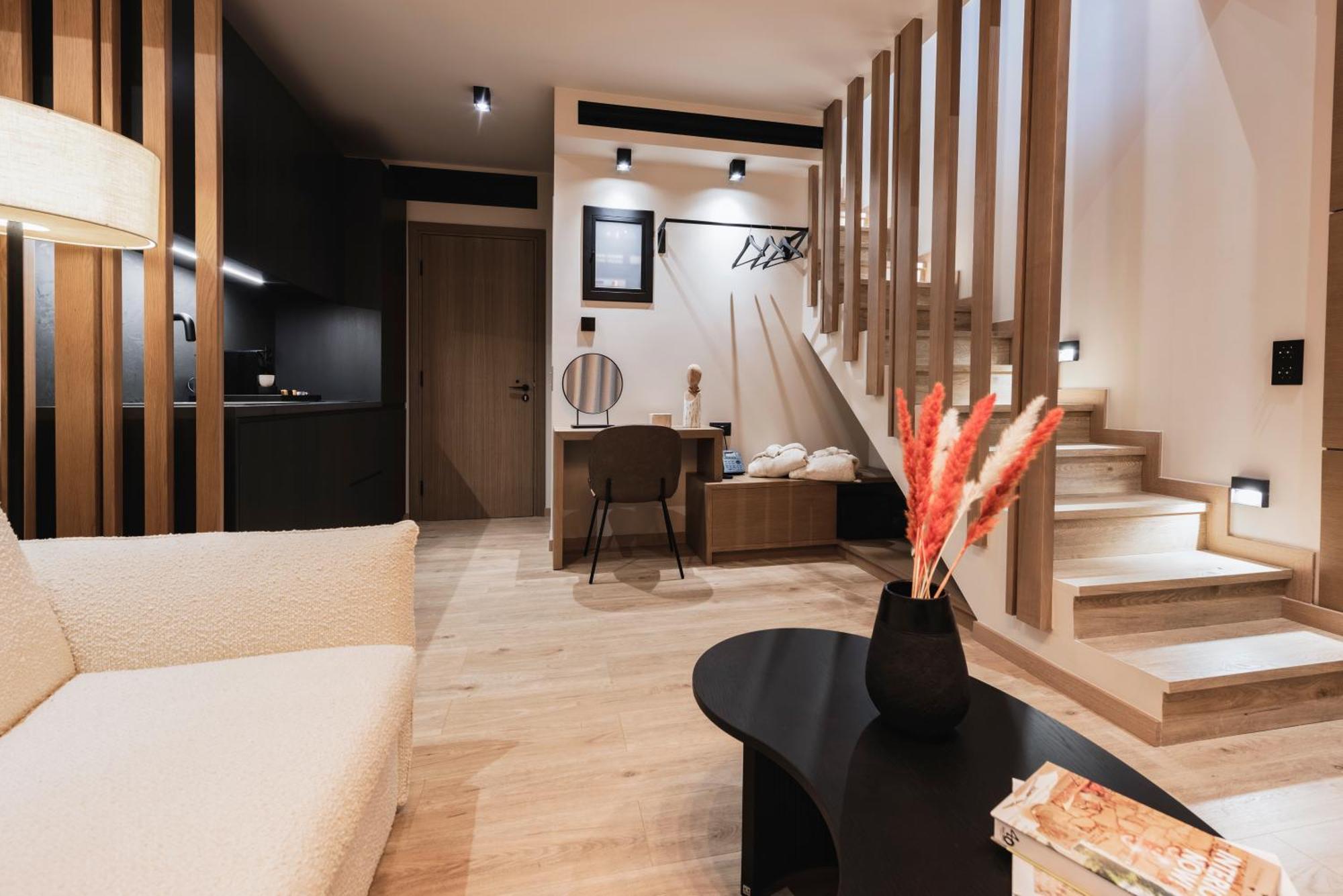 Revi Mountain Resort Boutique Hotel Kalavryta Exterior photo